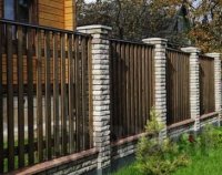 Выбираем забор для дачного участка Выбираем забор для дачного участка