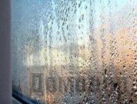 Почему пластиковые окна потеют зимой
